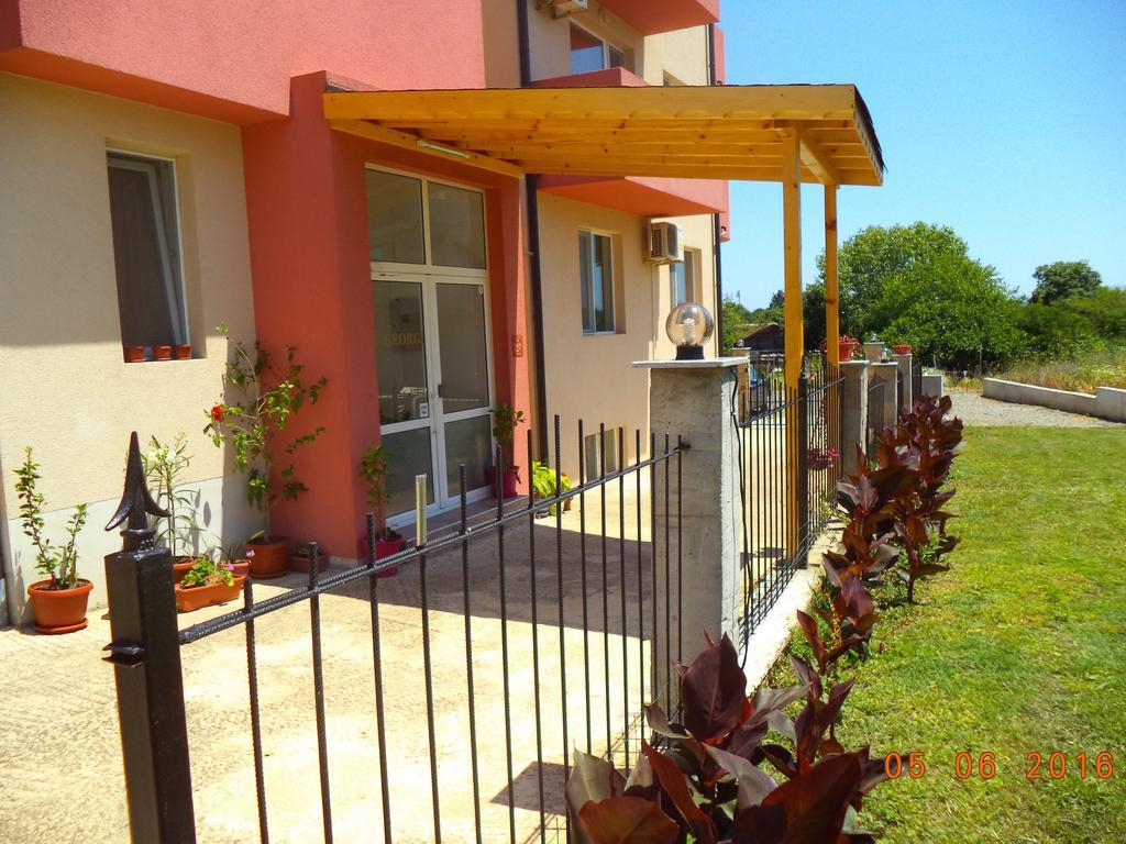 Sveti Georgi Guest House Созополь Екстер'єр фото